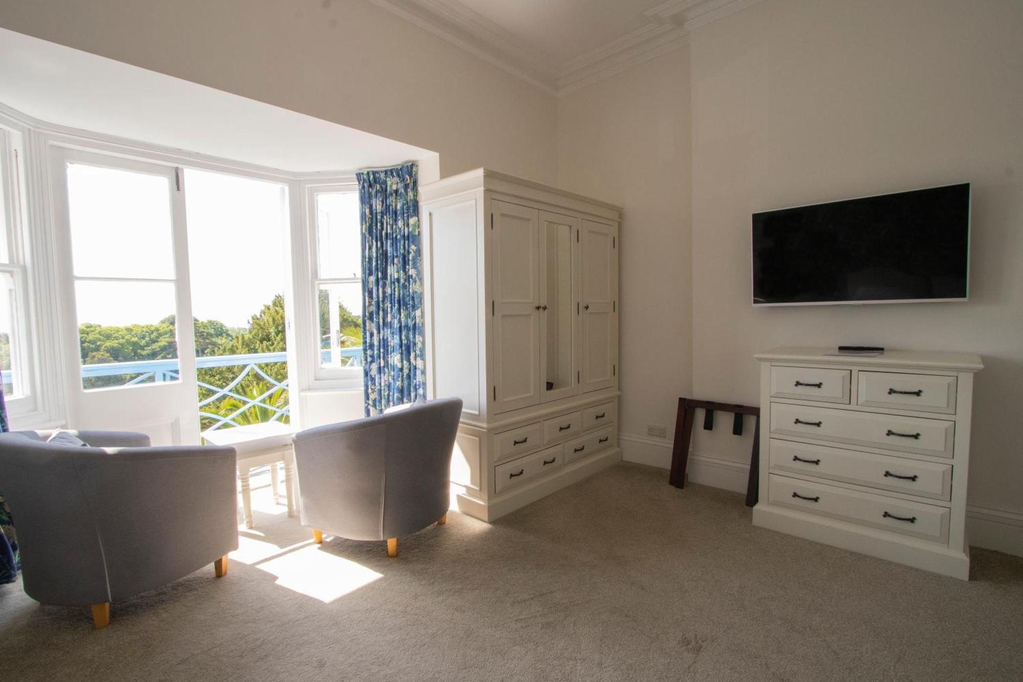Guest house St Maur 4*