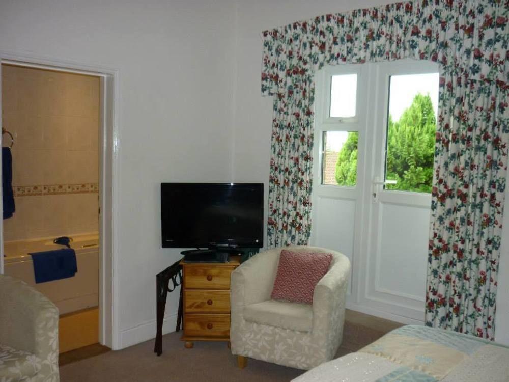 St Maur 4*
